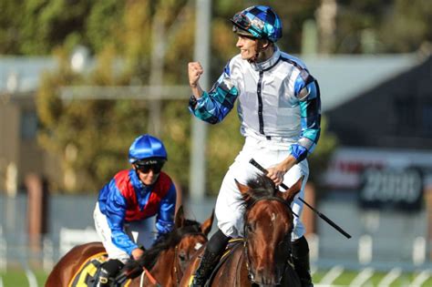 Sydney Cup: Explosive Jack produces dynamite finish to win.